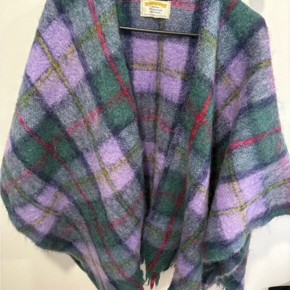 JAMES PRINGLE WEAVERS SHAWL - Picture 4 of 6